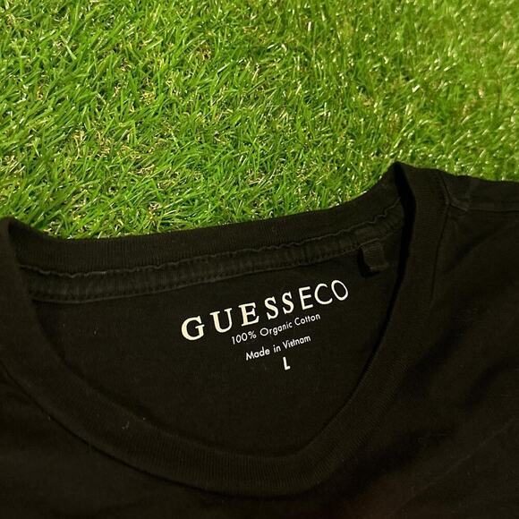 Guess Eco Los Angeles Graphic T-Shirt - Picture 4 of 6